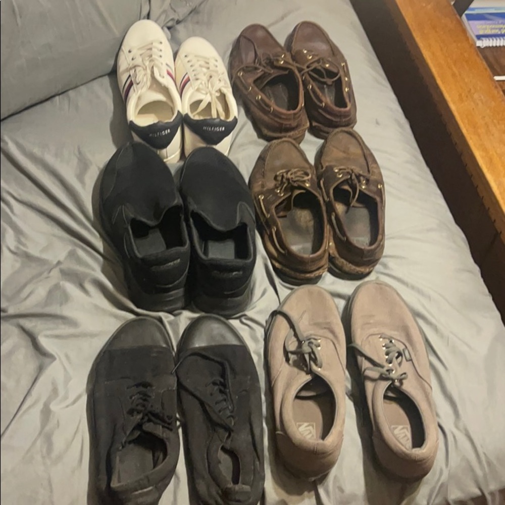 Random shoes size 13